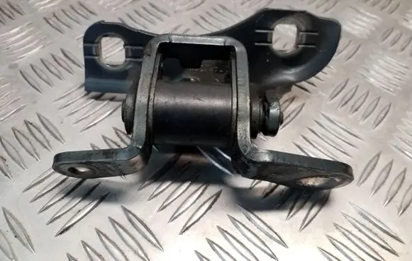 Chrysler 300 - 300C Rear door upper hinge