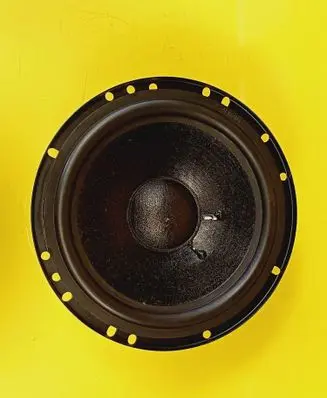 Seat Ibiza II (6k) Front door speaker