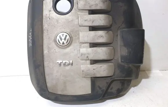 Volkswagen Touareg I Engine cover (trim) 070103926A