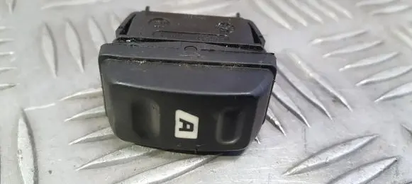 Citroen Xsara Picasso Electric window control switch