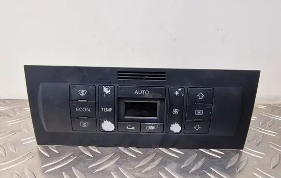 Audi A3 S3 8L Climate control unit 8L0820043H