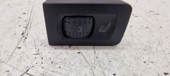 Volkswagen Golf IV Seat heating switch 1J0963564B