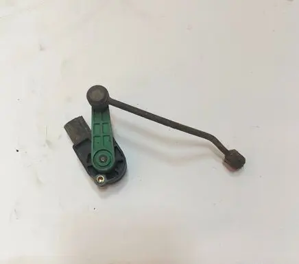 Audi A6 S6 C6 4F Headlight/headlamp level sensor 4F0907503 030707