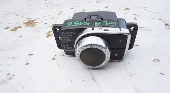 Mercedes-Benz GLA W156 X156 Head unit multimedia control A2469009815