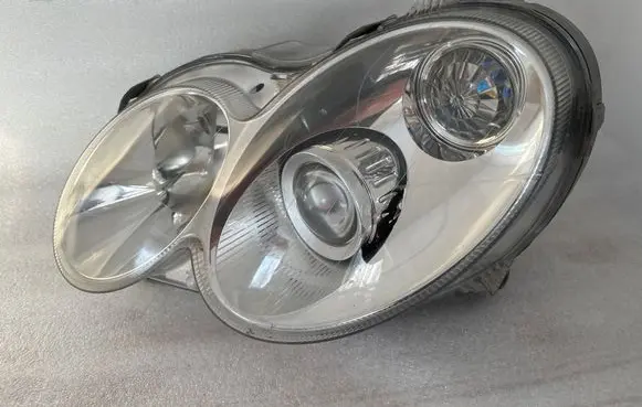 Mercedes-Benz CLK A209 C209 Headlight/headlamp 15697500