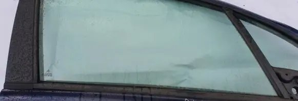 Citroen C3 Front door window glass four-door