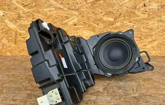 Lexus RX 450H Subwoofer speaker 8615048090 TS08537ZT K18T7TT