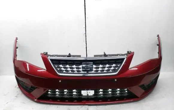 Seat Leon (5F) Front bumper 5F0807221R 5F0807217JC