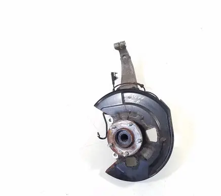 Infiniti Q70 Y51 Front wheel hub
