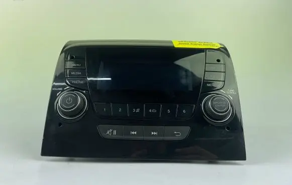 Peugeot Boxer Radio/CD/DVD/GPS head unit 07356610270