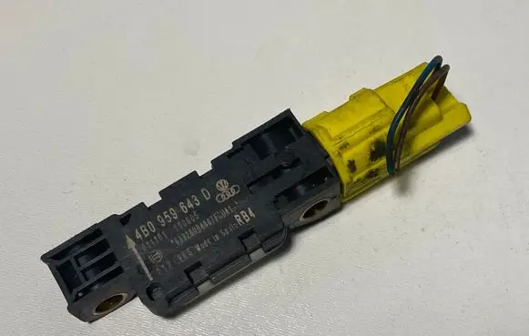Audi A3 S3 A3 Sportback 8P Airbag deployment crash/impact sensor 4B0959643D