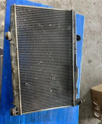Toyota Yaris Coolant radiator PA66GF30