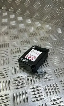 Toyota Avensis T270 Tire pressure control unit 8976005031