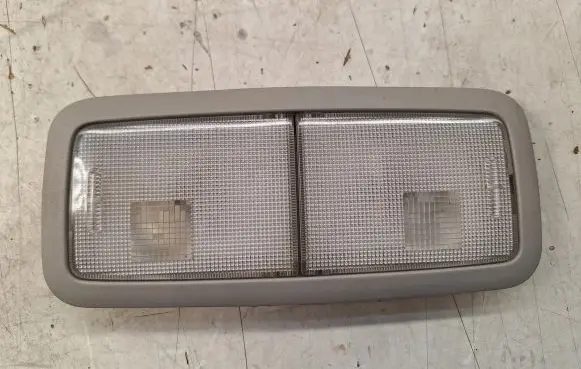 Toyota Verso Rear seat light 8136005010B0 8125005030