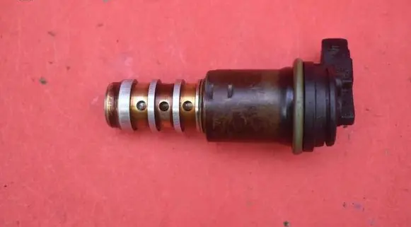 BMW 7 E38 Sensor 1707323