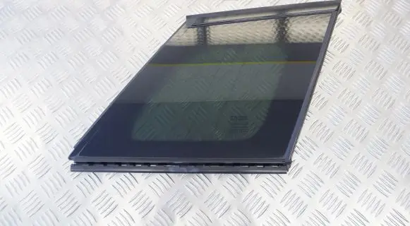 Land Rover Evoque I Rear side window BJ3229600