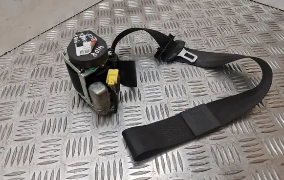 Audi A4 S4 B7 8E 8H Front seatbelt 600489700