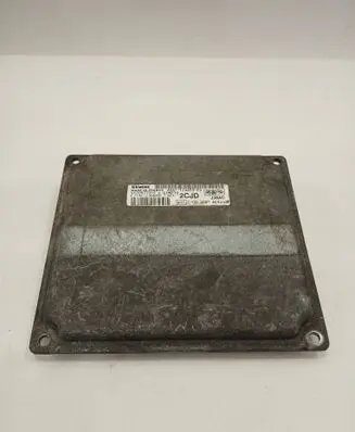 Ford Fiesta Engine control unit/module 6S6112A650FD S120977315D