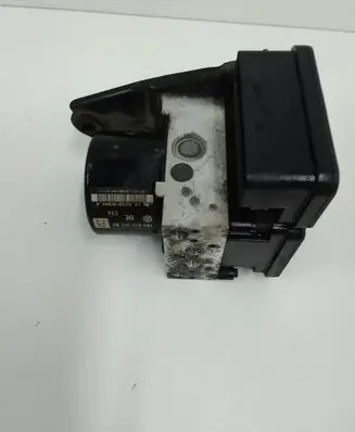 Skoda Octavia Mk2 (1Z) ABS Pump 1K0907379AN 10061930671 10096103143