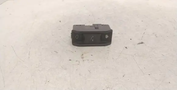 BMW 5 E39 Sunroof switch 03015000 8352182 6131
