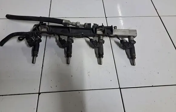 BMW 3 E46 Fuel injectors set 7506158 1016B00162