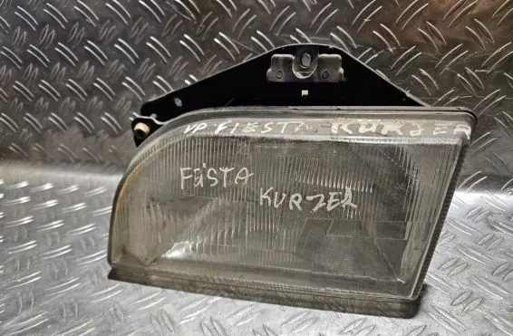 Ford Fiesta Headlight/headlamp 92FG13006A2A C7V6A