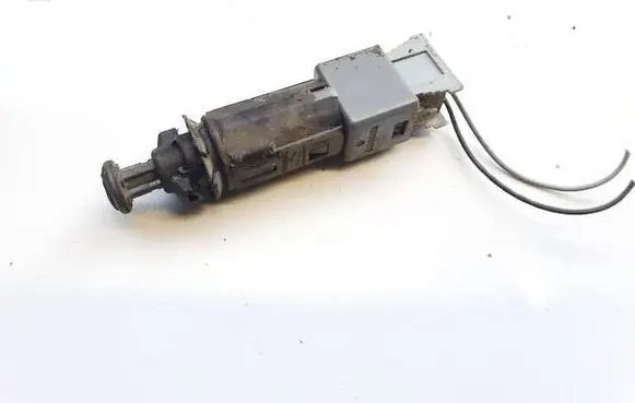 Renault Espace - Grand espace IV Brake pedal sensor switch 110894