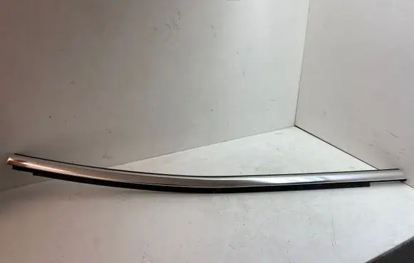Maserati Ghibli Rear door trim (molding)