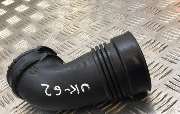 Peugeot 207 CC Air intake duct part 75638128003