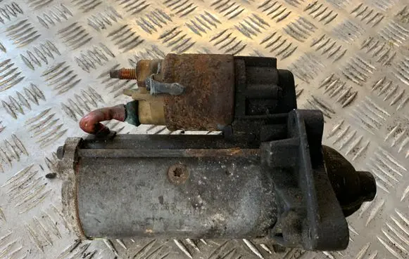 Renault Trafic II (X83) Starter motor 8200568535