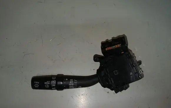 Toyota Corolla E140 E150 Indicator stalk 173654