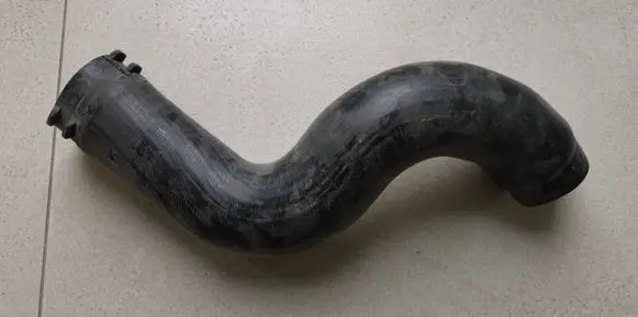 Audi A4 S4 B8 8K Intercooler hose/pipe 8K0145737K PXR119746R0