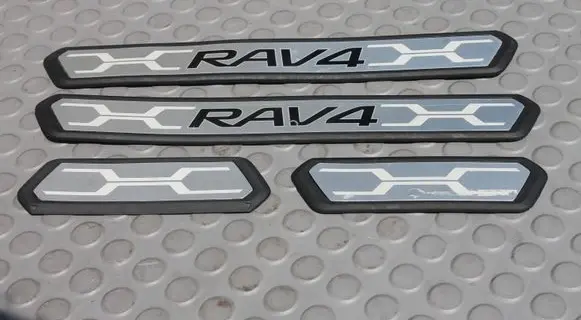 Toyota RAV 4 (XA50) Front sill trim cover TOYOTA67913YY160 67917YY110 67913YY160