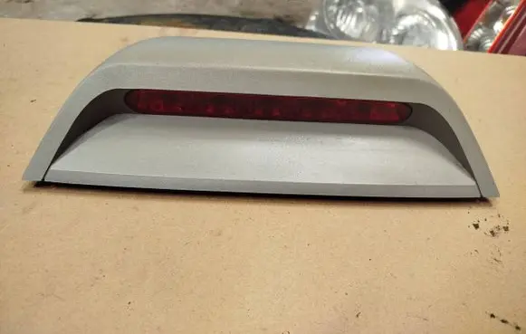 Suzuki Forenza Third/center stoplight 