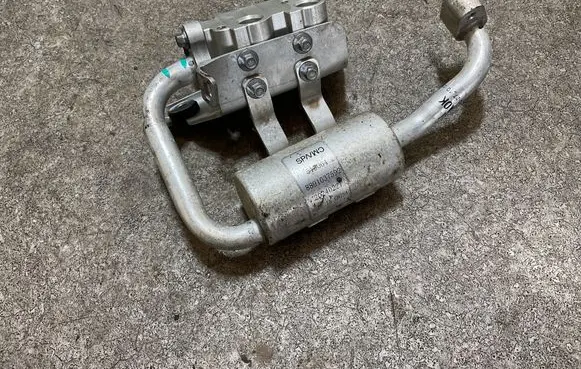 Volvo EX30 Air conditioning (A/C) air dryer 8891037592 513064 20240227