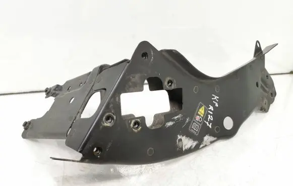 Headlight/headlamp mounting bracket