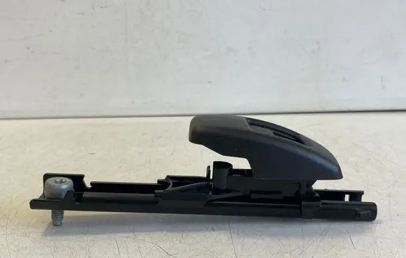 Opel Vivaro Seat belt adjustment rail 9811404680