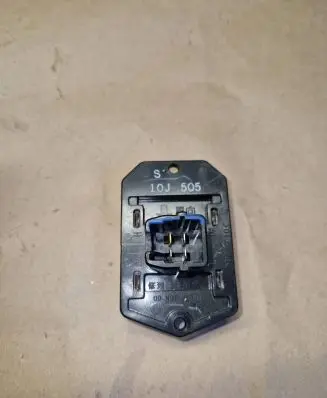 Suzuki SX4 Heater blower motor/fan resistor 10J505