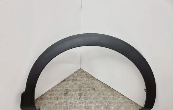 Peugeot 5008 II Front arch trim 9825288877