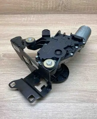 BMW 5 E60 E61 Rear window wiper motor 7171564 1397020120