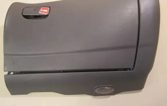 Volkswagen Sharan Glove box 7M1858912G
