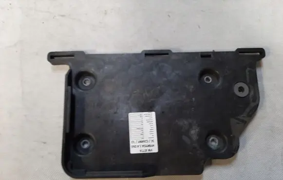 Battery box tray