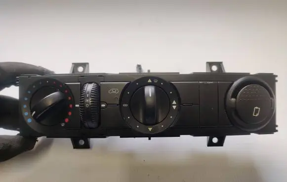 Volkswagen Crafter Climate control unit 2E0919158 E2479002 5HB00918200