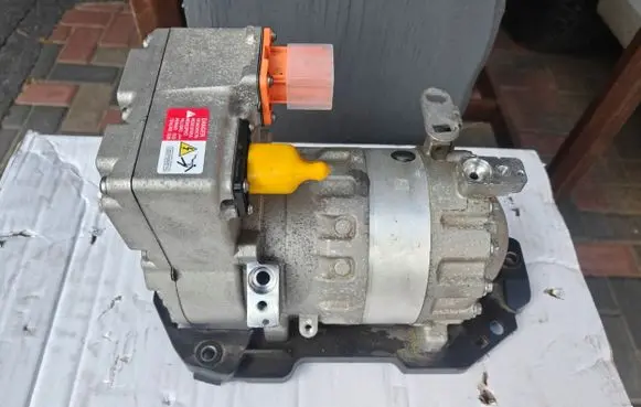 Volkswagen ID.3 Air conditioning (A/C) compressor (pump) 1EA816551H