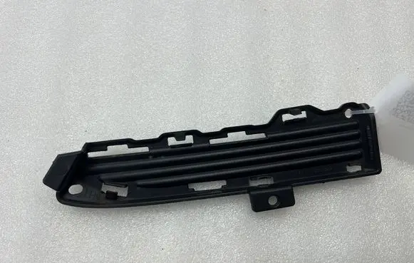 Mini One - Cooper F56 F55 Front bumper lower grill 11412910