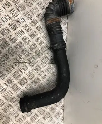 Mazda 6 Air intake hose/pipe R2AA1376X