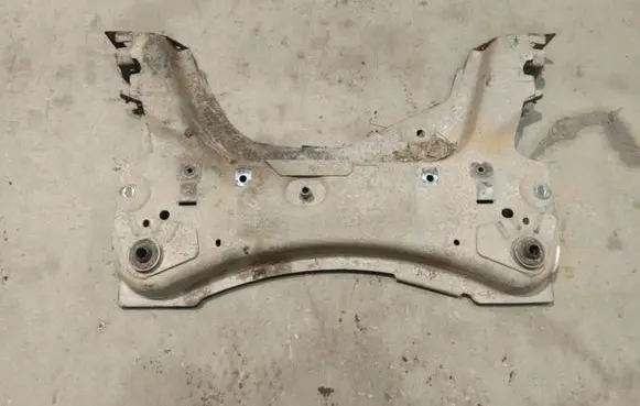 Renault Modus Front subframe 