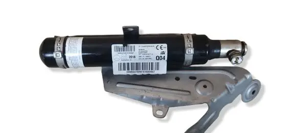 Mercedes-Benz C AMG W205 Other engine bay part A2058604700