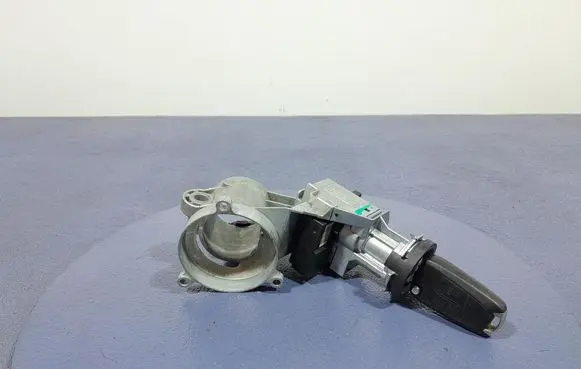 Opel Corsa E Ignition lock 56155E