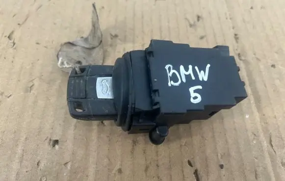 BMW 5 E60 E61 Ignition lock 10862510 6954722